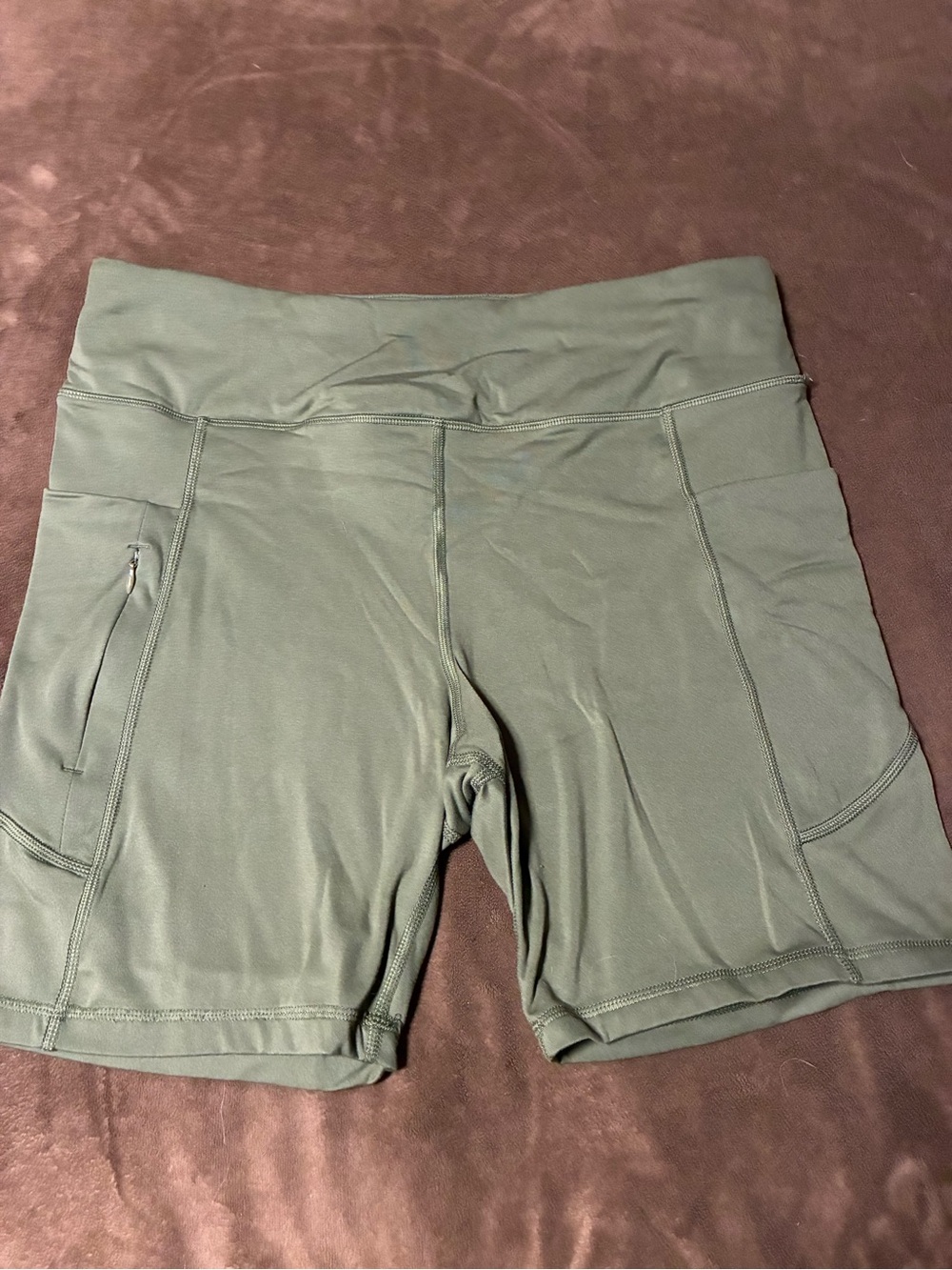 Avia Olive Green High-Waist Bike Shorts with Side Pockets size XL